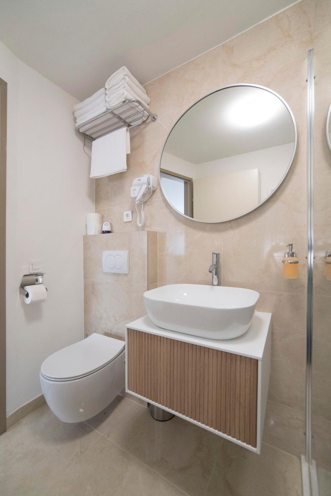Apartments Pamer, 4Th Floor, No Elevator 萨格勒布 外观 照片